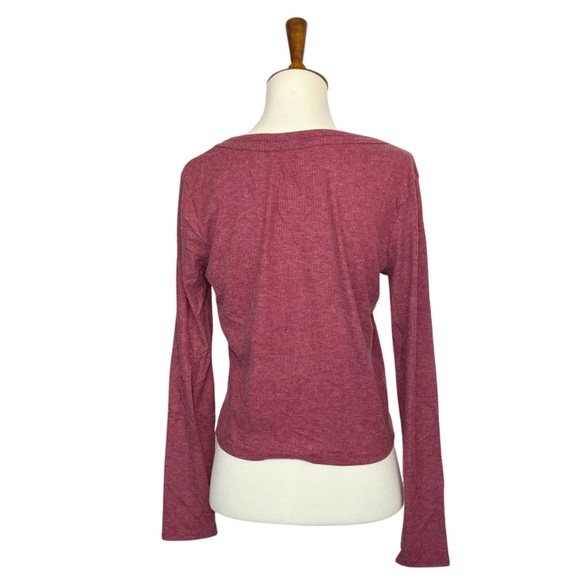 Raspberry Round Neck Long Sleeve Ribbed Tee - Picture 14 of 16